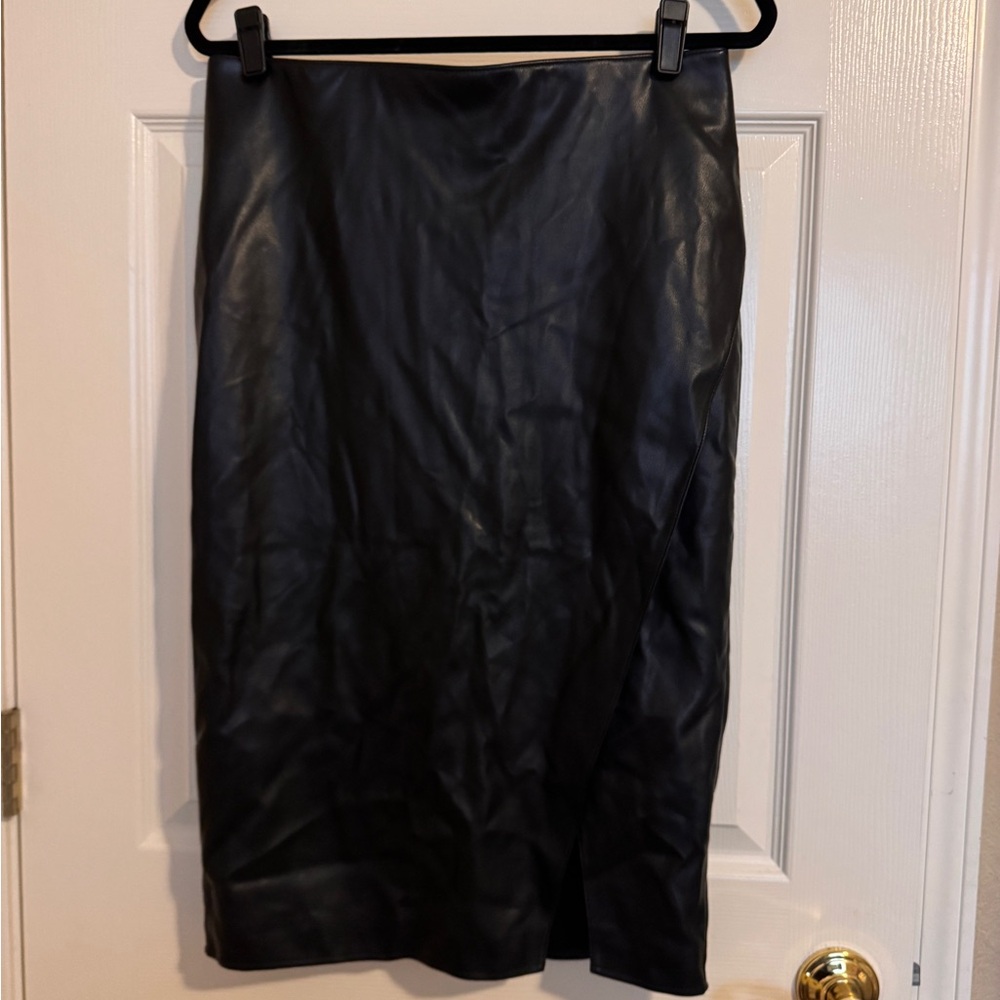 LuLaRoe Luxe Maeve Black Skirt